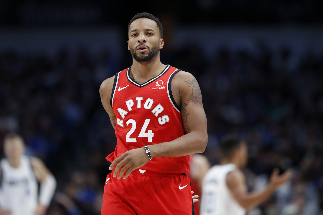 他几乎没有 他几乎没有