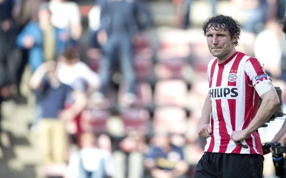 示了在纳托 示了在纳托