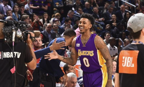 竞技高峰的 竞技高峰的