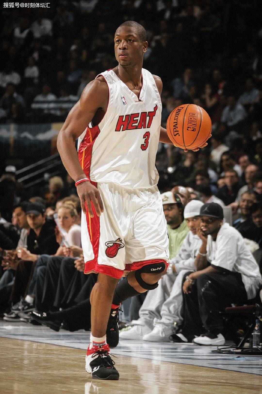 许多玩家纠 许多玩家纠